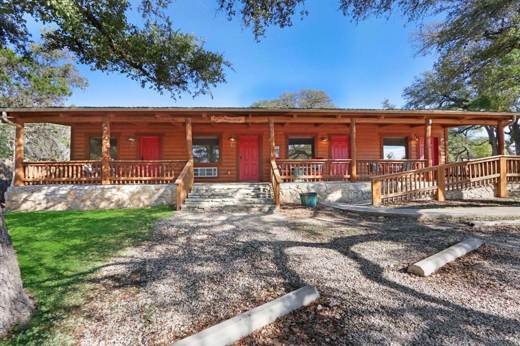 Wimberley Log Cabins Resort And Suites- Unit 5 Ngoại thất bức ảnh
