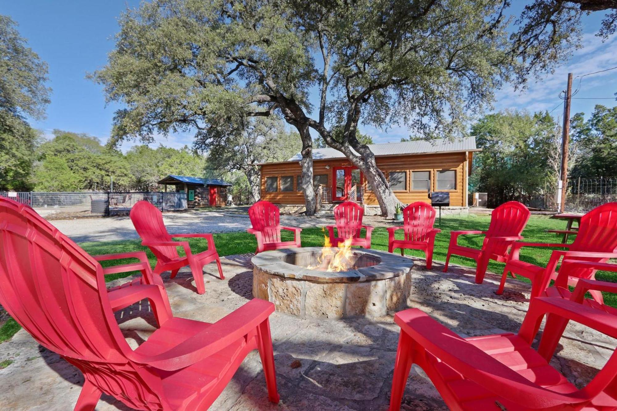 Wimberley Log Cabins Resort And Suites- Unit 5 Ngoại thất bức ảnh